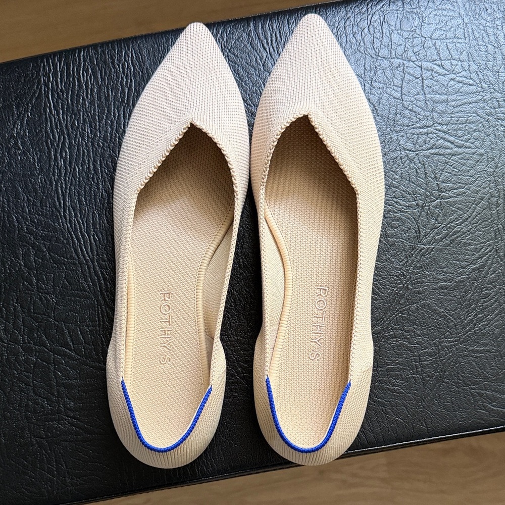 Rothy's Beige Flats with Blue Accent